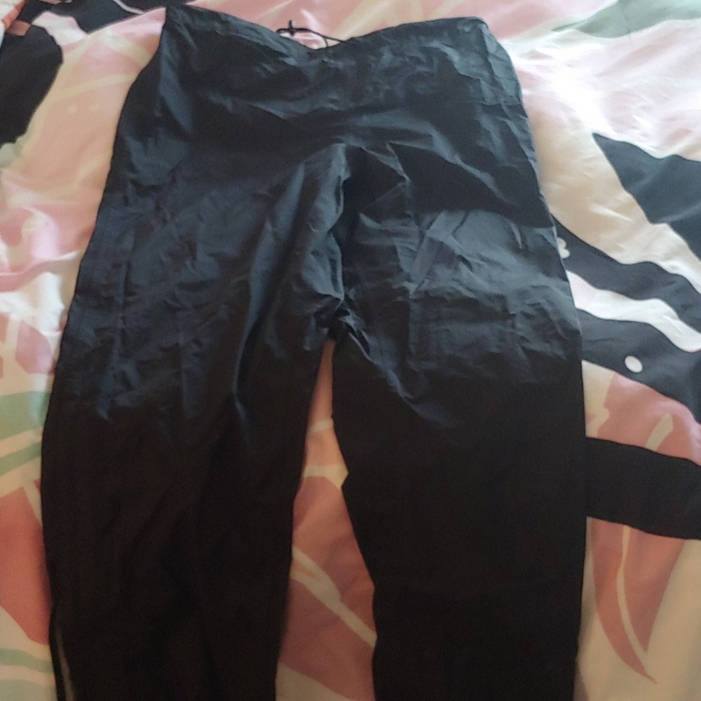 Patagonia waterproof shell pants